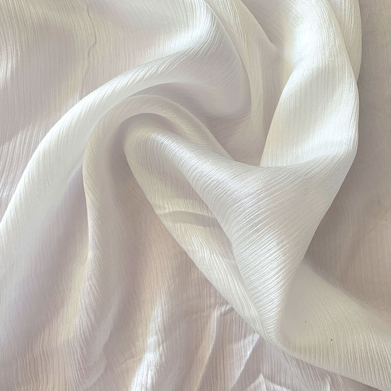 100% Silk Crinkle Satin Fabric, High Quality White Crinkled Satin for Women'