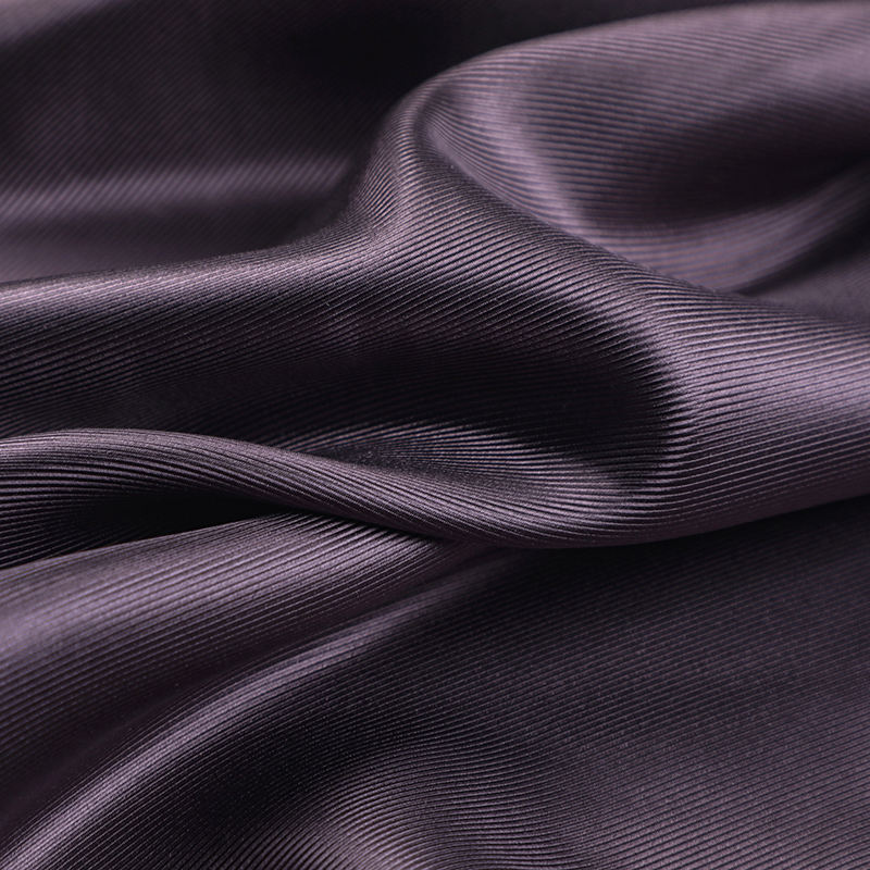 24mm 100% Pure Mulberry Silk Fabric Solid Color Twill Silk Fabric for Women